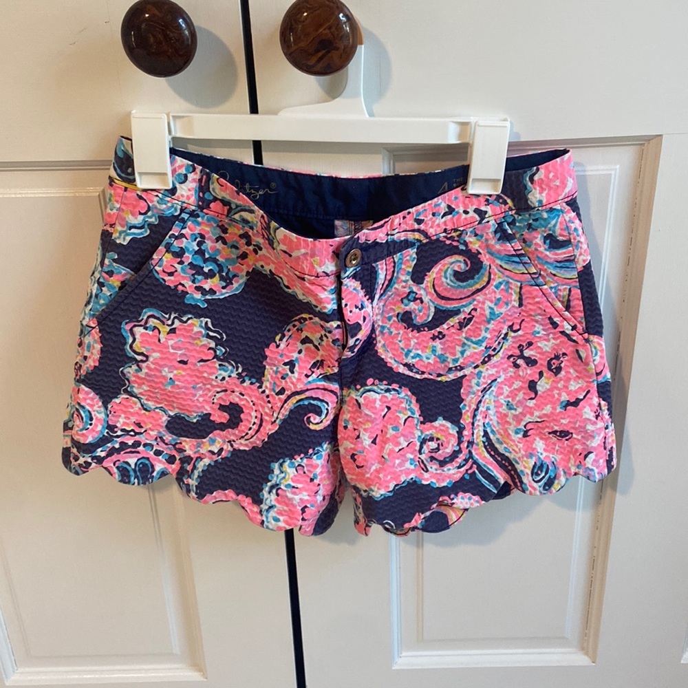 Lilly Pulitzer Pink and Blue Patterned Women Shorts